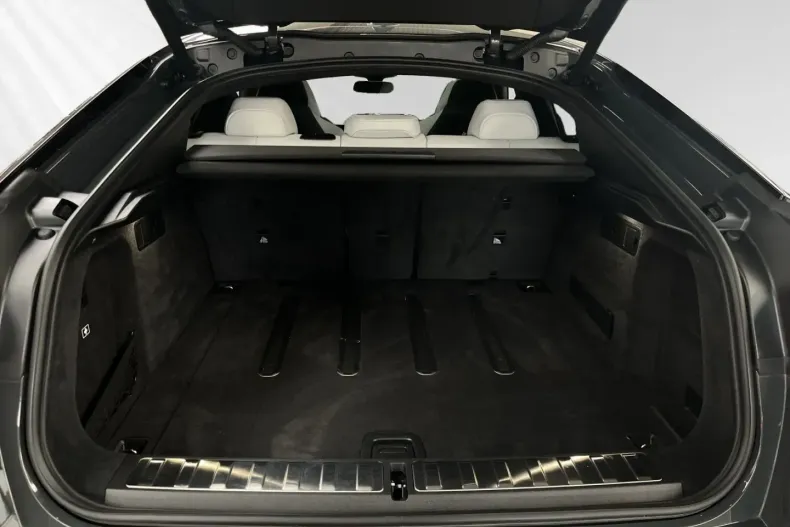 BMW X6 M din 2025 cu 11.088 km - oferta BMW162143 - foto 13