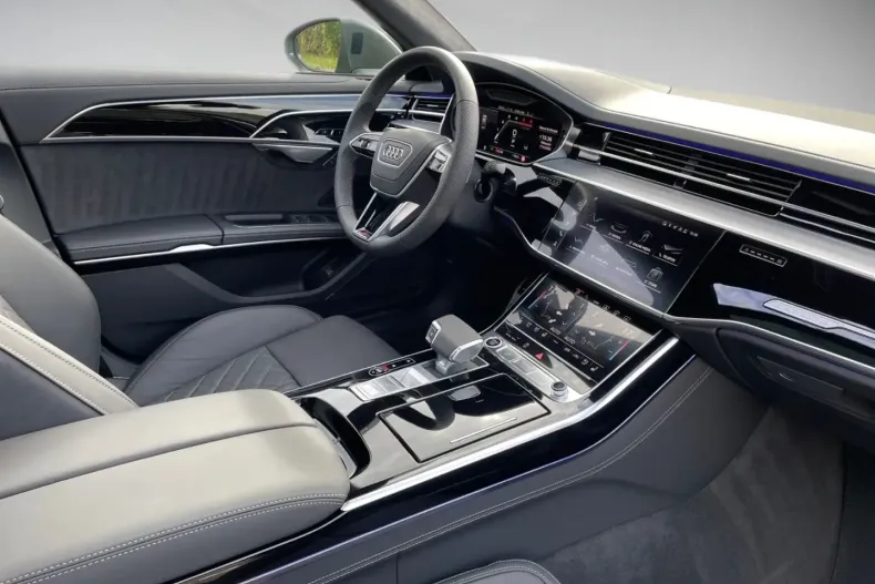 Audi A8 din 2024 cu 6.915 km - oferta AUD162152 - foto 11