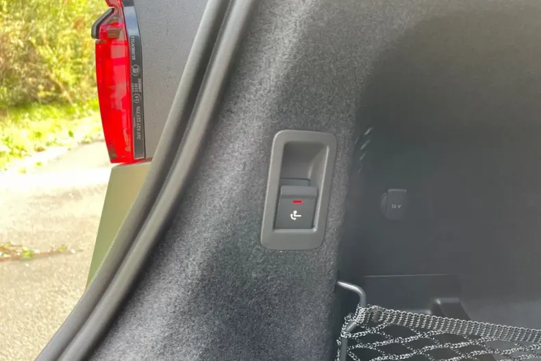 Audi A8 din 2024 cu 6.915 km - oferta AUD162152 - foto 27