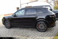 Porsche Cayenne din 2024 cu 12.900 km - oferta POR162153 - foto 3