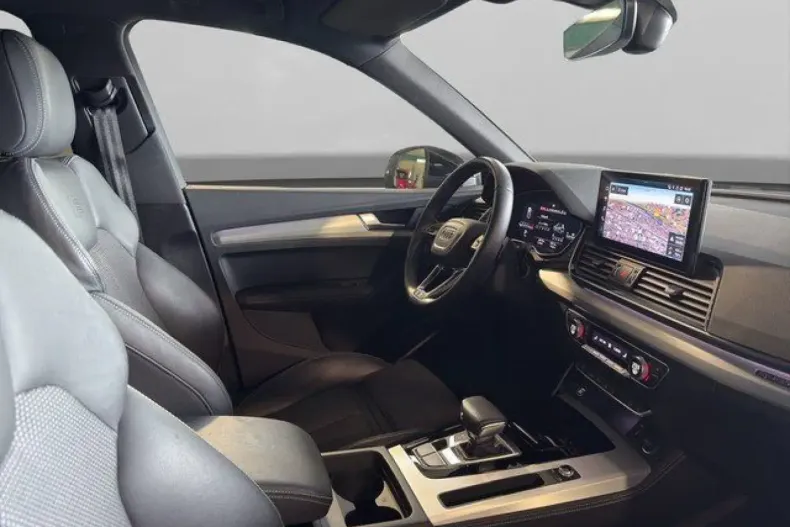 Audi Q5 din 2022 cu 40.169 km - oferta AUD162156 - foto 6