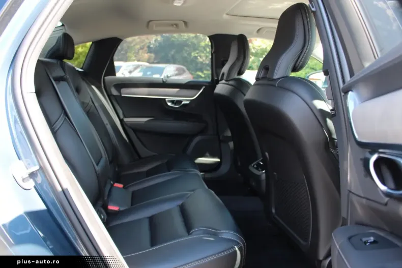 Volvo S90 din 2024 cu 23.100 km - oferta VOL162157 - foto 7