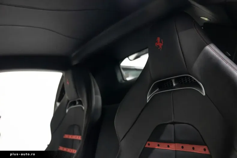 Ferrari SF90 din 2023 cu 6.000 km - oferta FER162161 - foto 14