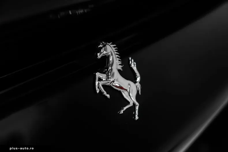 Ferrari SF90 din 2023 cu 6.000 km - oferta FER162161 - foto 28