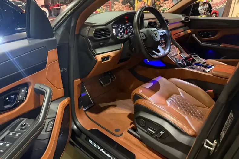 Lamborghini Urus din 2023 cu 39.000 km - oferta LAM162163 - foto 8