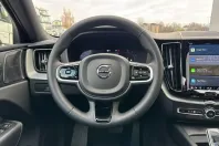 Volvo XC60 din 2022 cu 37.641 km - oferta VOL162166 - foto 11