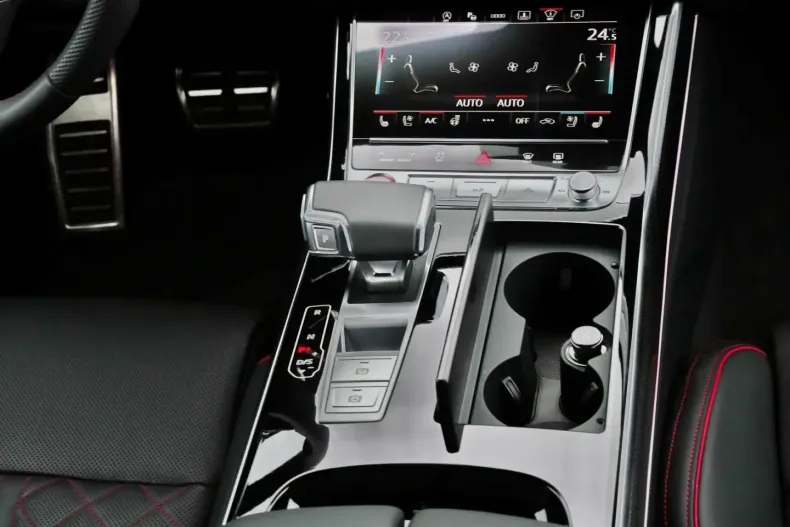 Audi S8 din 2023 cu 10.439 km - oferta AUD162167 - foto 7