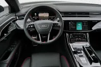 Audi S8 din 2023 cu 10.439 km - oferta AUD162167 - foto 8