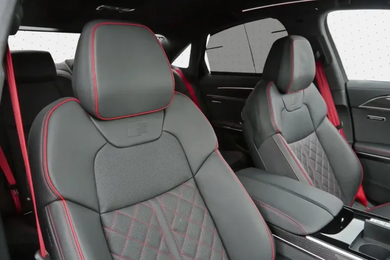 Audi S8 din 2023 cu 10.439 km - oferta AUD162167 - foto 10