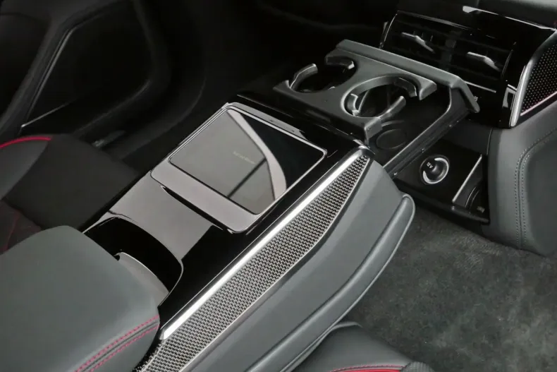 Audi S8 din 2023 cu 10.439 km - oferta AUD162167 - foto 17