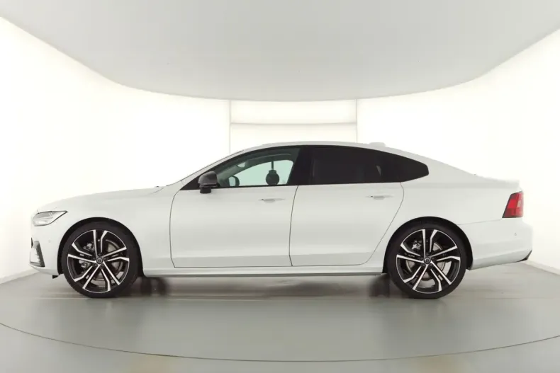 Volvo S90 din 2023 cu 12.356 km - oferta VOL162168 - foto 4