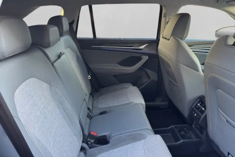 Skoda Kodiaq din 2024 cu 14.502 km - oferta SKO162171 - foto 7