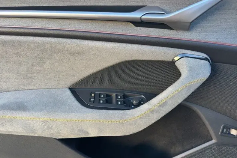 Skoda Kodiaq din 2024 cu 14.502 km - oferta SKO162171 - foto 12