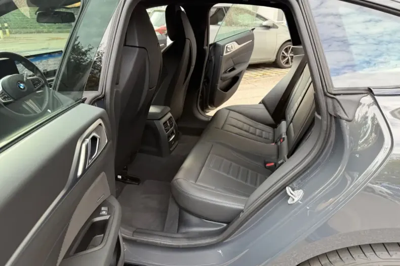 BMW 420 Gran Coupé din 2024 cu 24.500 km - oferta BMW162175 - foto 9