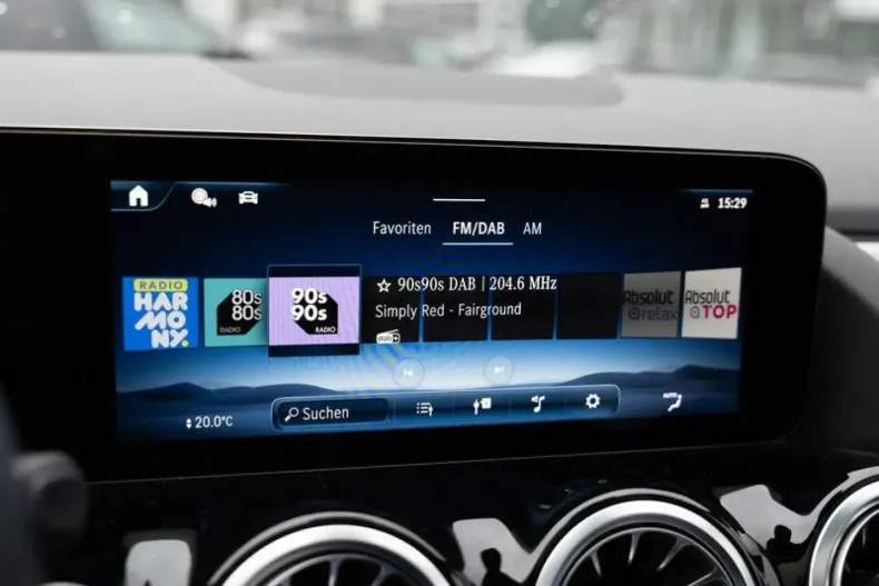 Mercedes-Benz GLA 220 din 2024 cu 15.074 km - oferta MER162176 - foto 10