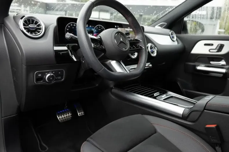 Mercedes-Benz GLA 220 din 2024 cu 15.074 km - oferta MER162176 - foto 20