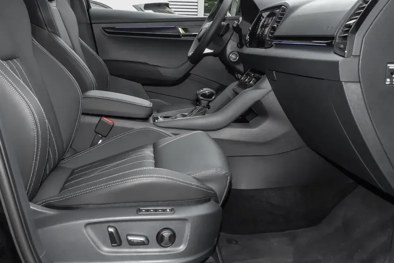 Skoda Karoq din 2025 cu 13.000 km - oferta SKO162188 - foto 9