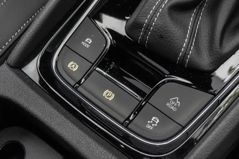 Skoda Karoq din 2025 cu 13.000 km - oferta SKO162188 - foto 17