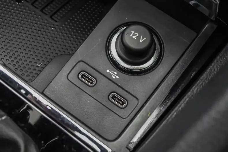 Skoda Karoq din 2025 cu 13.000 km - oferta SKO162188 - foto 18