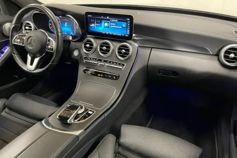 Mercedes-Benz C 220 din 2021 cu 42.484 km - oferta MER162189 - foto 10