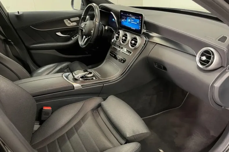Mercedes-Benz C 220 din 2021 cu 42.484 km - oferta MER162189 - foto 11