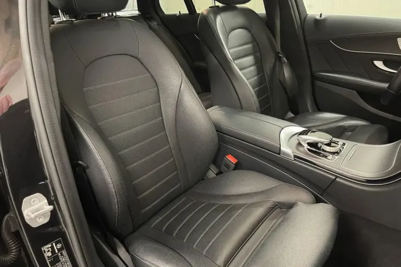 Mercedes-Benz C 220 din 2021 cu 42.484 km - oferta MER162189 - foto 12