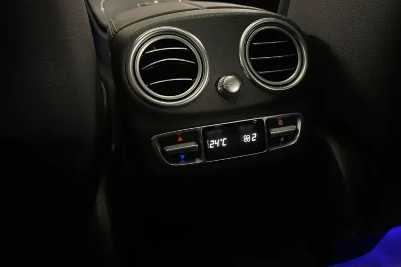 Mercedes-Benz C 220 din 2021 cu 42.484 km - oferta MER162189 - foto 25