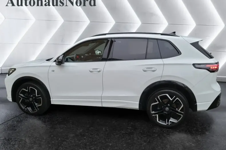 Volkswagen Tiguan din 2024 cu 16.829 km - oferta VOL162190 - foto 46