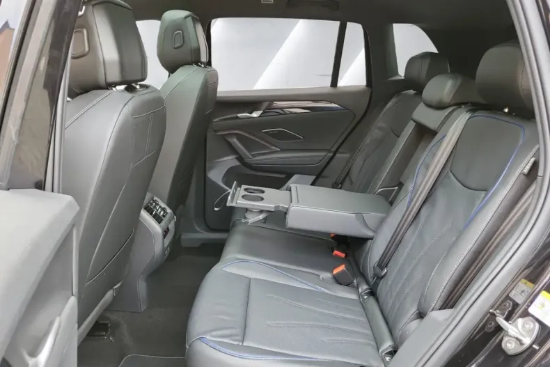 Volkswagen Tiguan din 2024 cu 23.395 km - oferta VOL162192 - foto 21