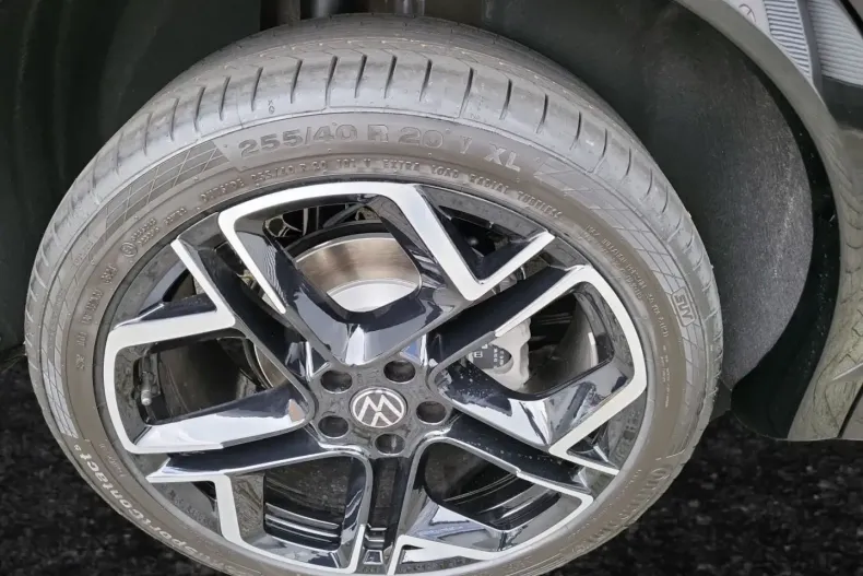 Volkswagen Tiguan din 2024 cu 23.395 km - oferta VOL162192 - foto 33