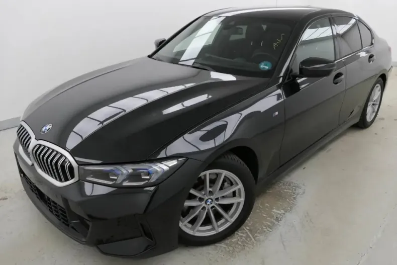 BMW 330 din 2024 cu 24.800 km - oferta BMW162198 - foto 1