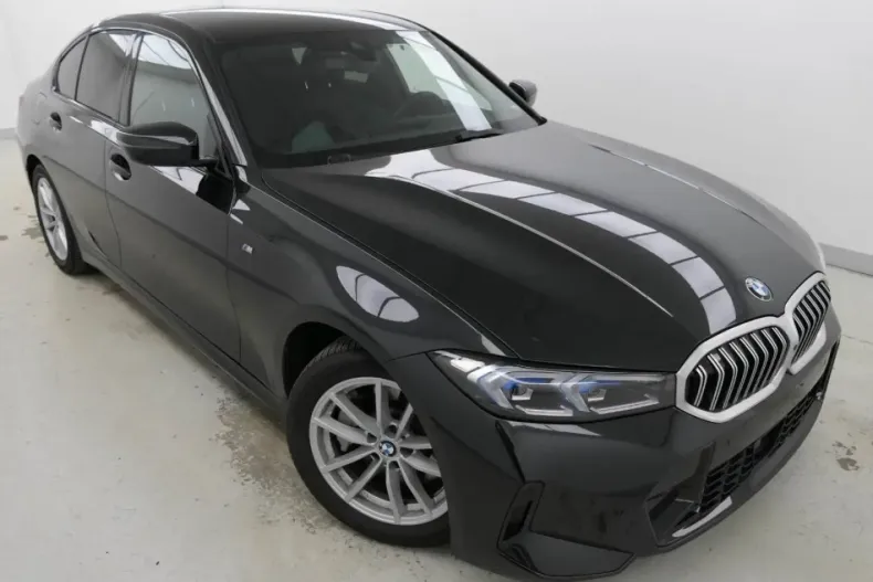 BMW 330 din 2024 cu 24.800 km - oferta BMW162198 - foto 2