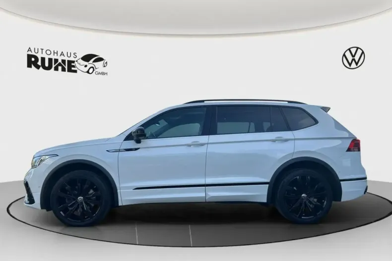 Volkswagen Tiguan Allspace din 2023 cu 52.195 km - oferta VOL162199 - foto 2