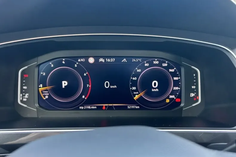 Volkswagen Tiguan Allspace din 2023 cu 52.195 km - oferta VOL162199 - foto 10