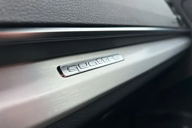 Audi Q5 din 2022 cu 70.199 km - oferta AUD162203 - foto 12