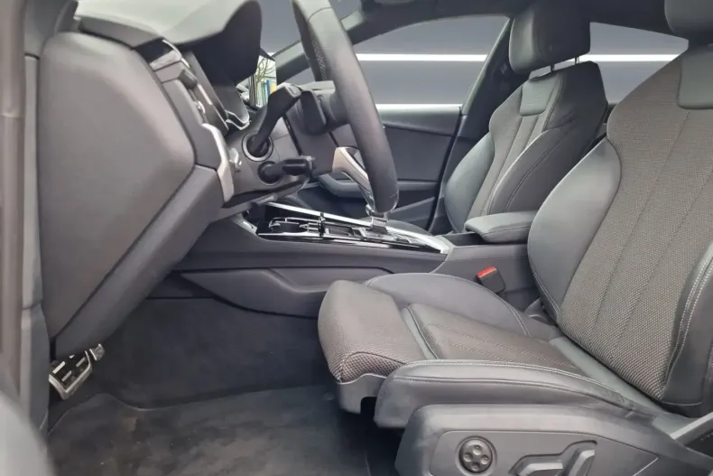 Audi A5 din 2022 cu 44.357 km - oferta AUD162205 - foto 13