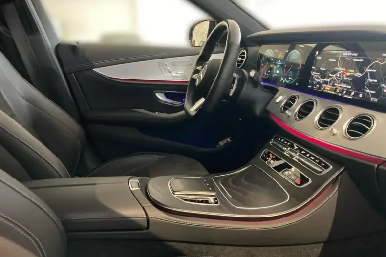 Mercedes-Benz E 300 din 2021 cu 76.403 km - oferta MER162206 - foto 15