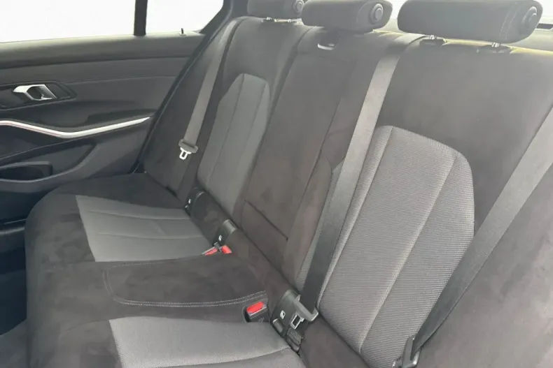 BMW 320 din 2025 cu 32.250 km - oferta BMW162210 - foto 8