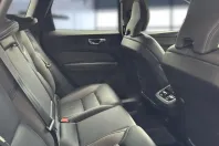 Volvo XC60 din 2022 cu 73.890 km - oferta VOL162213 - foto 18