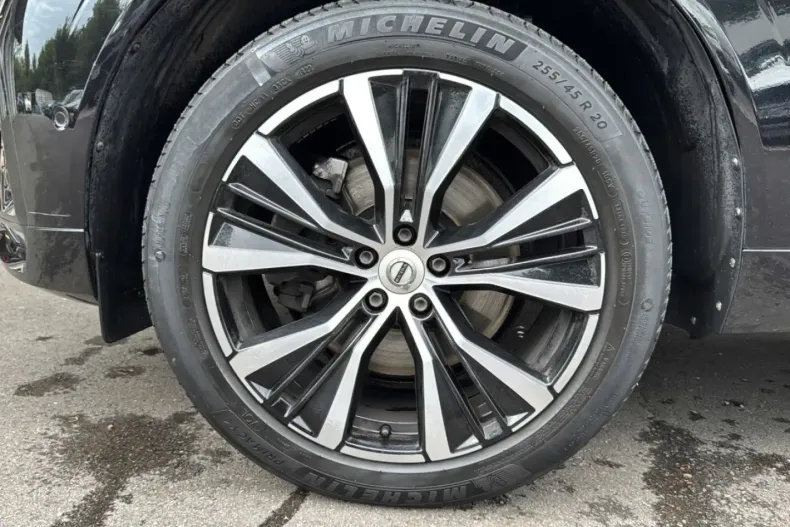 Volvo XC60 din 2022 cu 73.890 km - oferta VOL162213 - foto 21