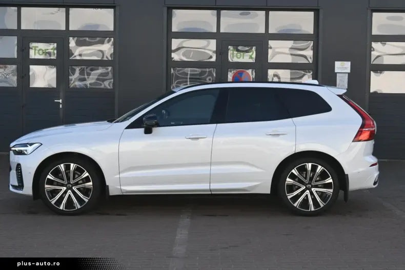 Volvo XC60 din 2022 cu 61.400 km - oferta VOL162214 - foto 2