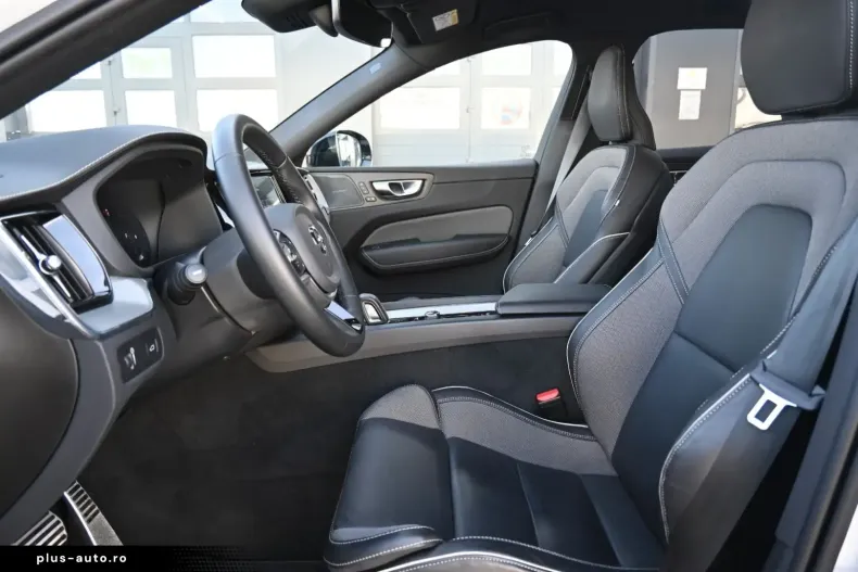 Volvo XC60 din 2022 cu 61.400 km - oferta VOL162214 - foto 12