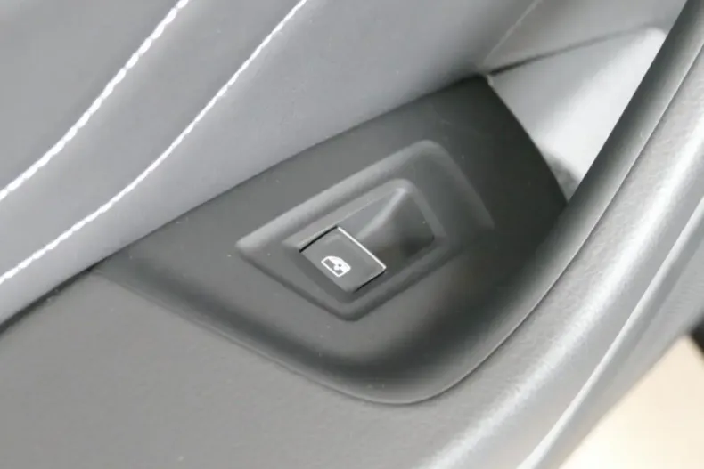 Volkswagen Arteon din 2022 cu 56.766 km - oferta VOL162219 - foto 9