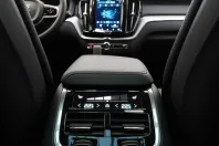 Volvo XC60 din 2022 cu 26.523 km - oferta VOL162220 - foto 21