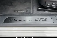 Porsche Panamera din 2022 cu 48.100 km - oferta POR162222 - foto 30