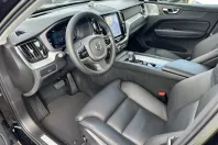 Volvo XC60 din 2022 cu 45.800 km - oferta VOL162229 - foto 8