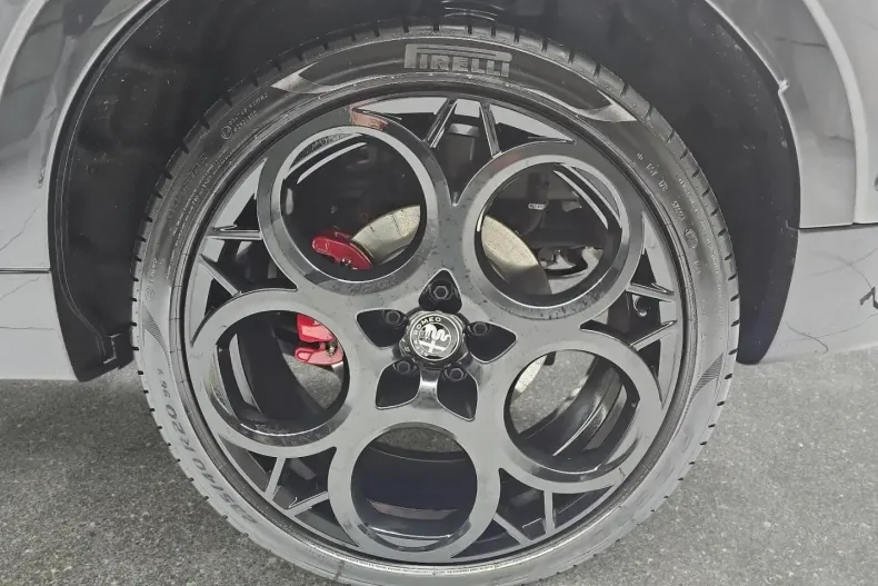 Alfa Romeo Tonale din 2024 cu 23.680 km - oferta ALF162232 - foto 6