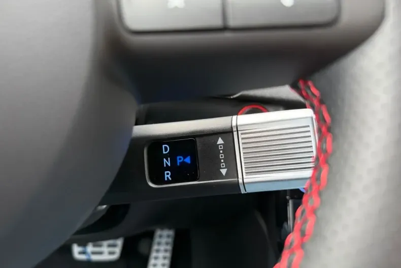 Hyundai TUCSON din 2025 cu 13.990 km - oferta HYU162239 - foto 13