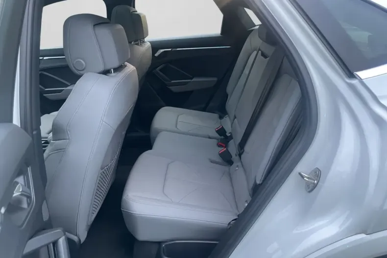 Audi Q3 din 2023 cu 19.314 km - oferta AUD162242 - foto 6