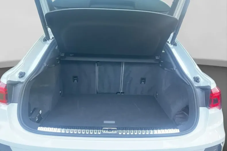 Audi Q3 din 2023 cu 19.314 km - oferta AUD162242 - foto 18